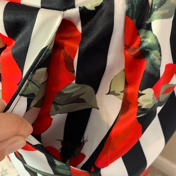 WOMEN’S 2 pcCold Shoulder Top Rose Print Maxi Skirt Pockets Medium - Picture 7 of 13